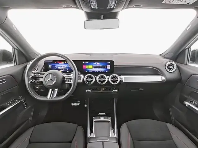 Mercedes-Benz EQB 300
