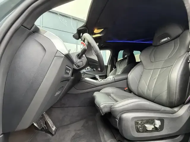 BMW XM
