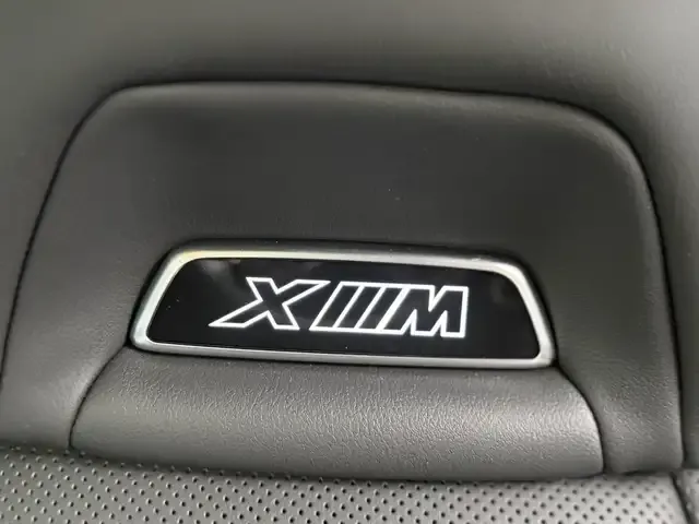 BMW XM