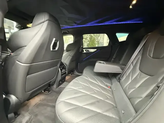 BMW XM