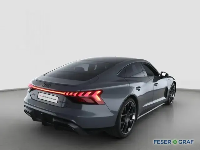 Audi RS e-tron GT