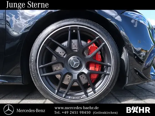 Mercedes-Benz A 45 AMG