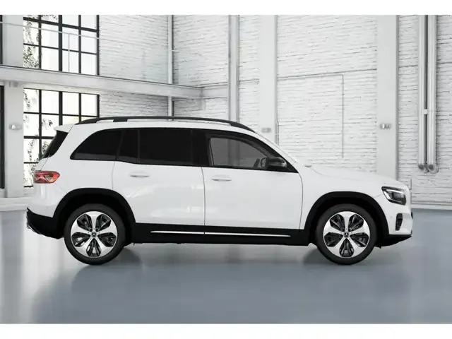 Mercedes-Benz GLB 220