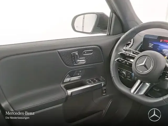 Mercedes-Benz EQB 250