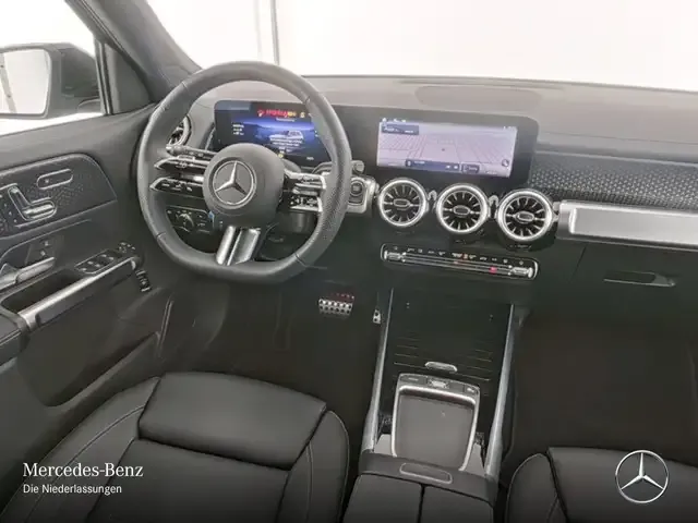 Mercedes-Benz EQB 250