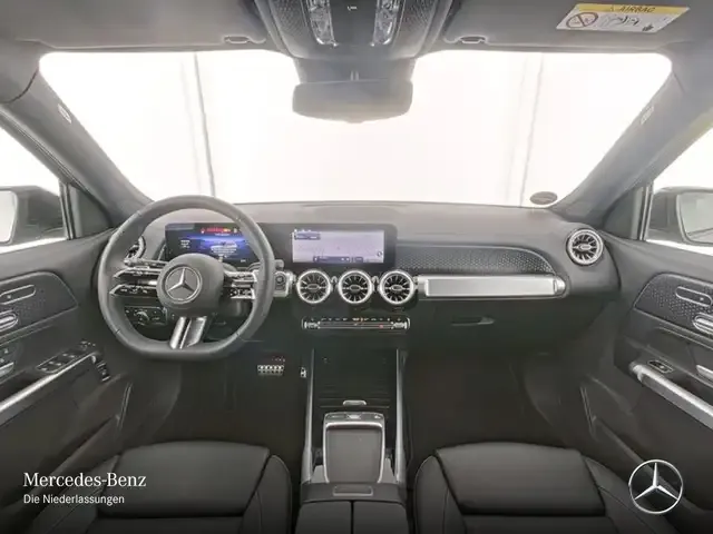 Mercedes-Benz EQB 250