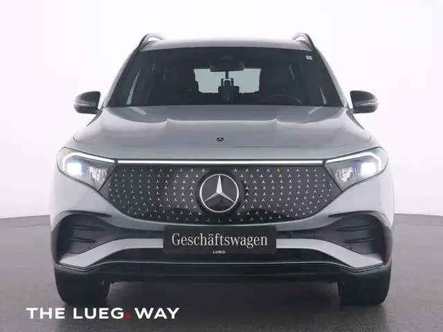 Mercedes-Benz EQB 300