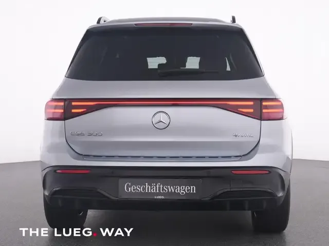Mercedes-Benz EQB 300