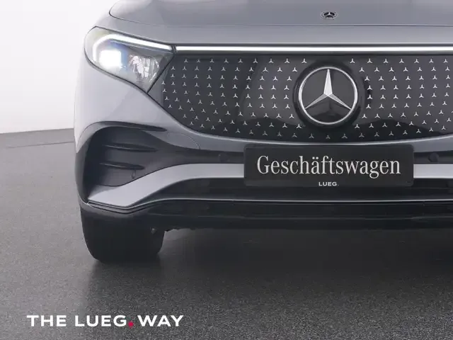 Mercedes-Benz EQB 300