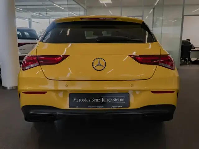 Mercedes-Benz CLA 250