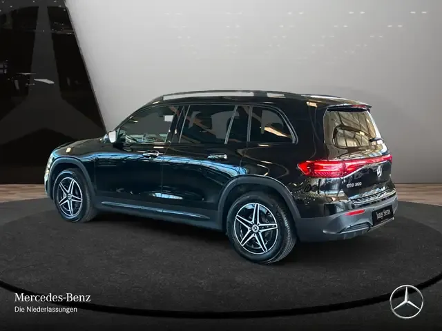 Mercedes-Benz EQB 300