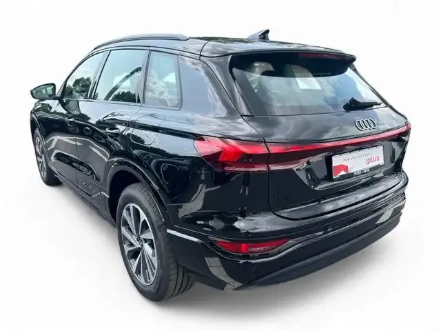 Audi Q6