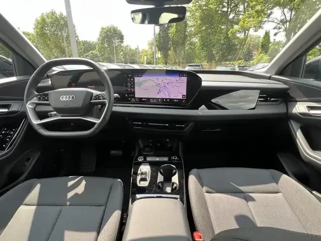 Audi Q6