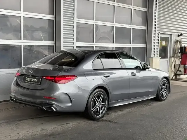 Mercedes-Benz C 180