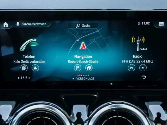 Mercedes-Benz GLA 180