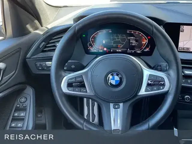 BMW 120