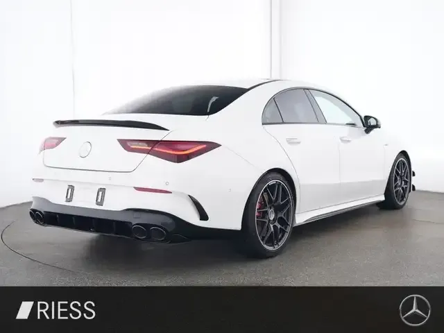 Mercedes-Benz CLA 45 AMG