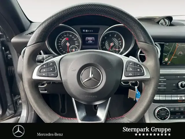 Mercedes-Benz SLC 300