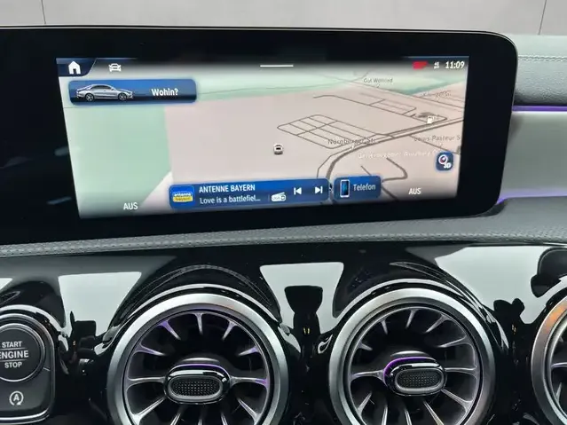 Mercedes-Benz CLA 180