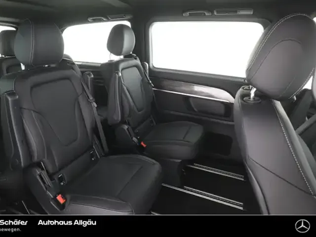 Mercedes-Benz EQV 300