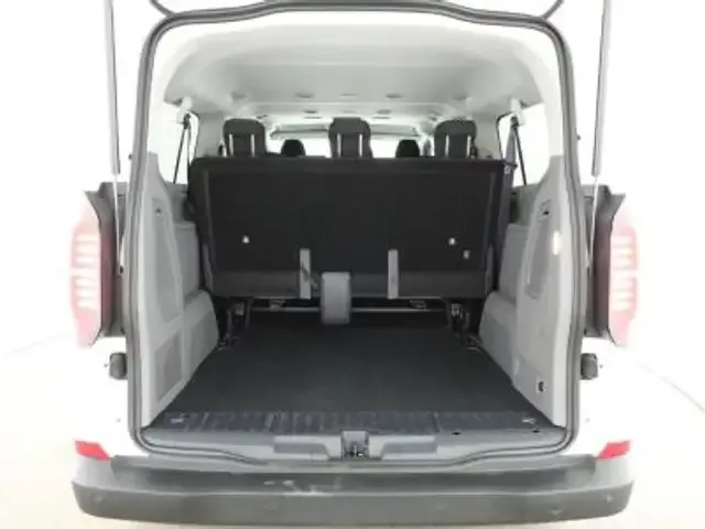 Volkswagen T7 Caravelle