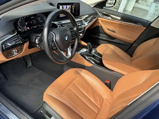 BMW 530