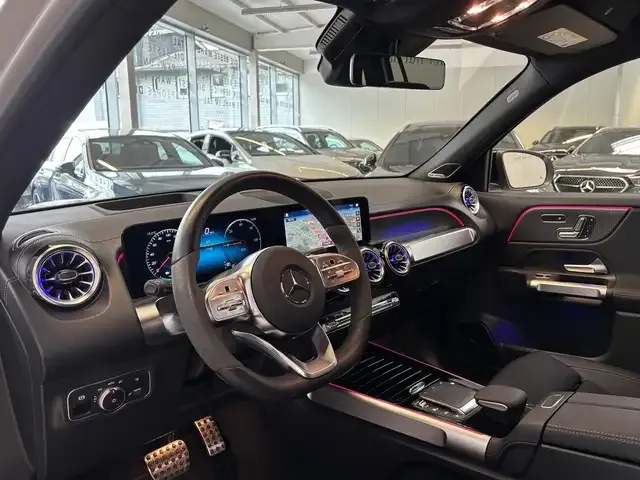 Mercedes-Benz EQB 300