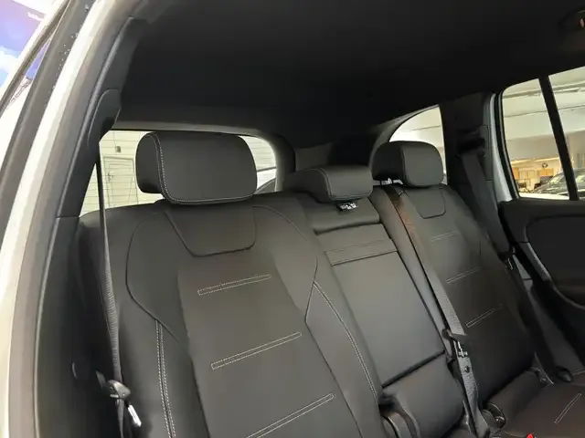 Mercedes-Benz EQB 300