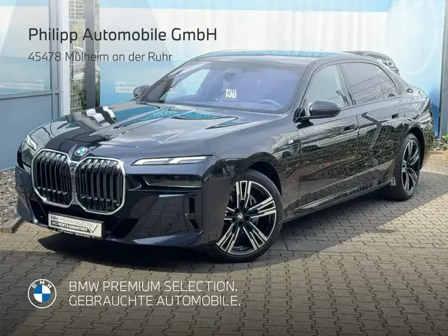 BMW 740