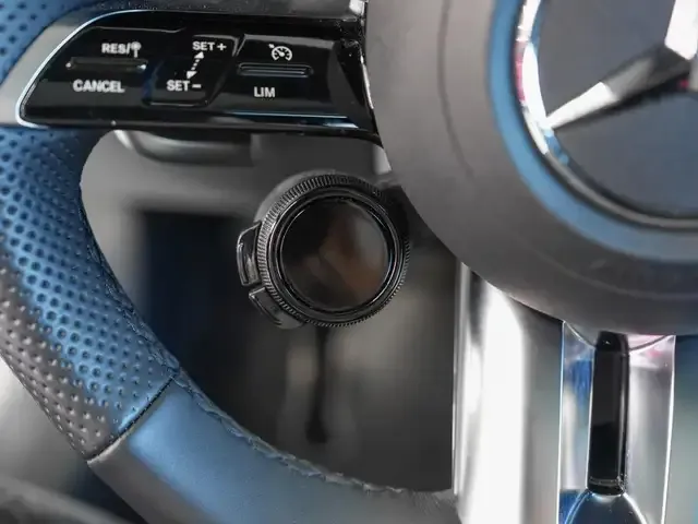 Mercedes-Benz CLA 35 AMG