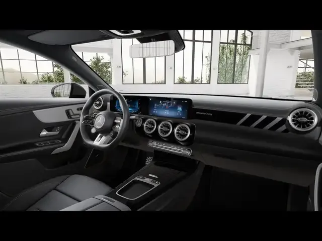 Mercedes-Benz CLA 35 AMG