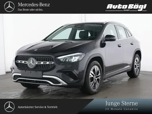 Mercedes-Benz GLA 180
