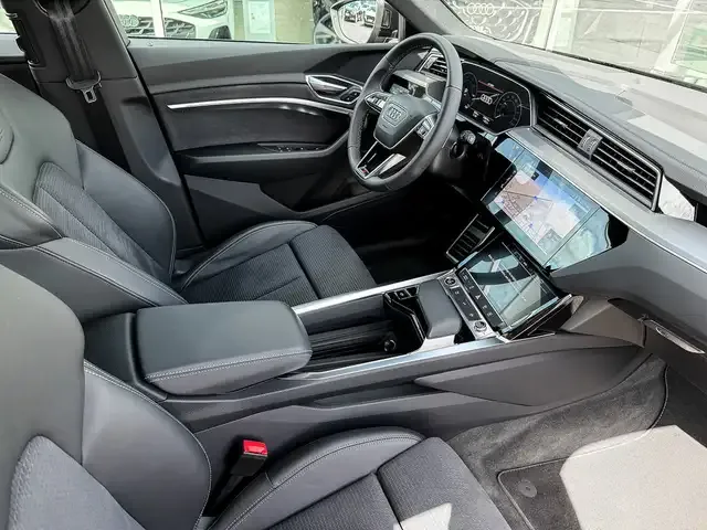 Audi Q8 e-tron