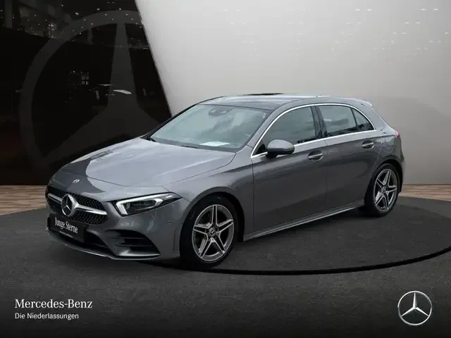 Mercedes-Benz A 220