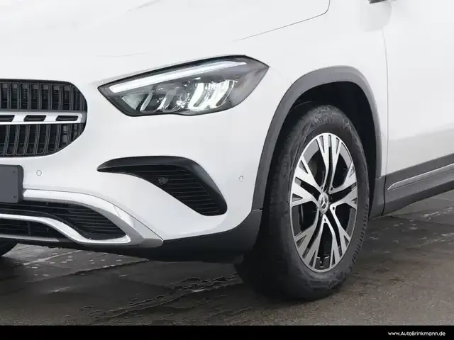 Mercedes-Benz GLA 180