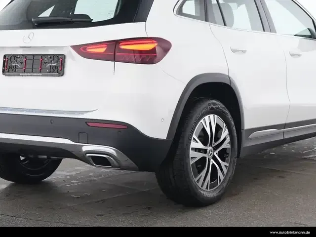 Mercedes-Benz GLA 180