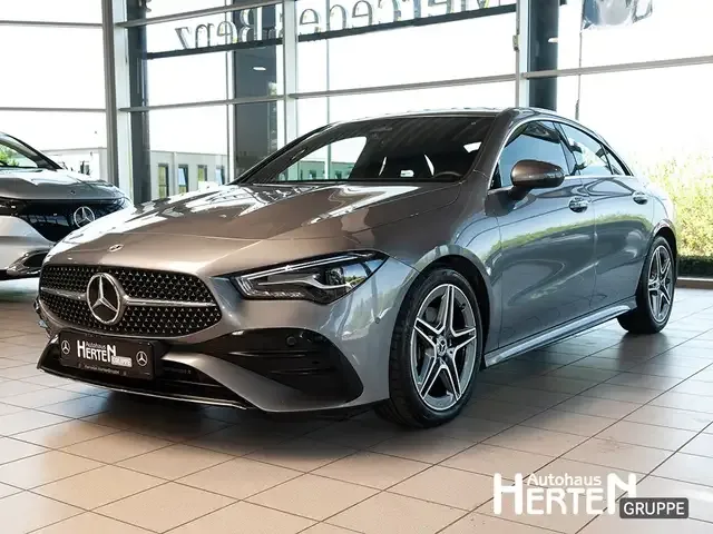 Mercedes-Benz CLA 180