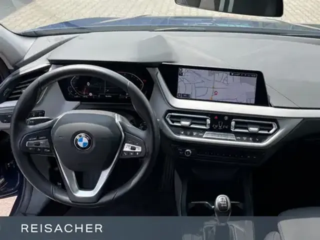 BMW 118