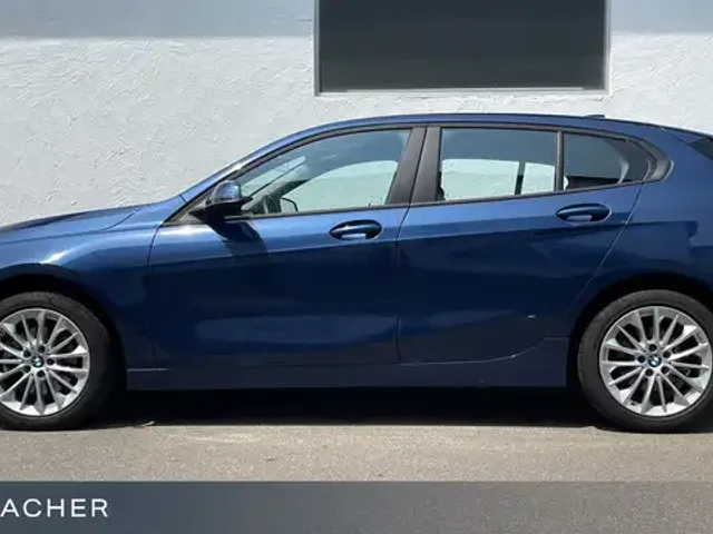 BMW 118