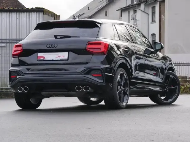 Audi SQ2