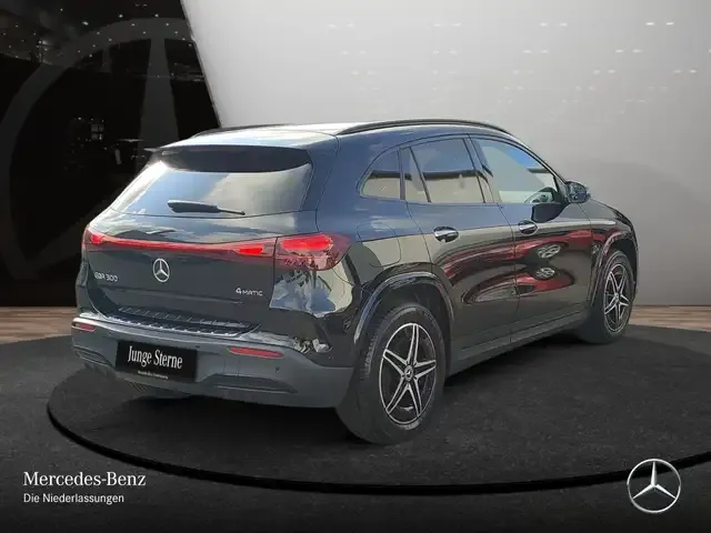 Mercedes-Benz EQA 300