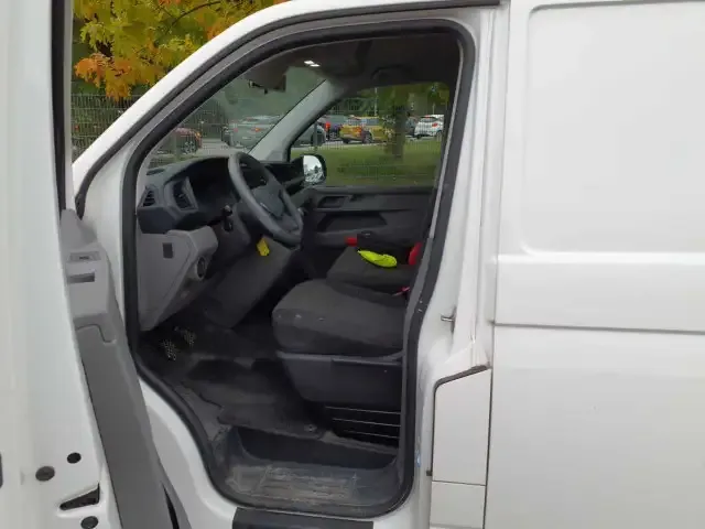Volkswagen T6.1 Transporter