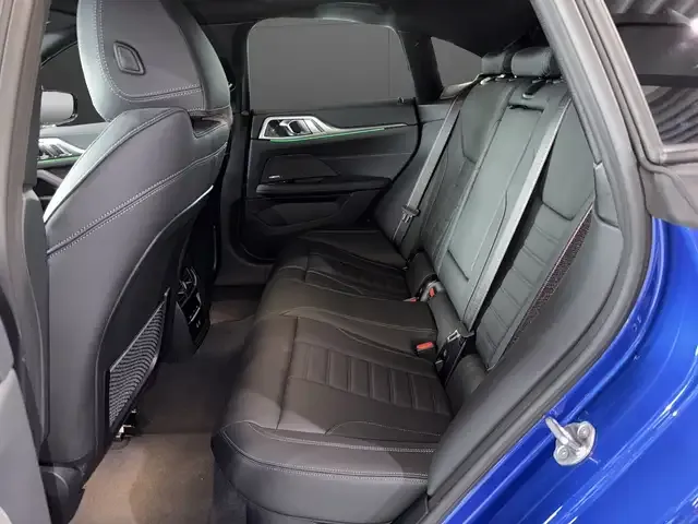BMW 440