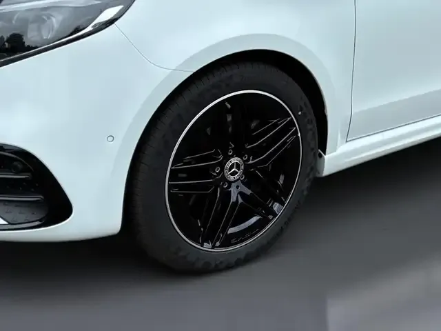 Mercedes-Benz V 250