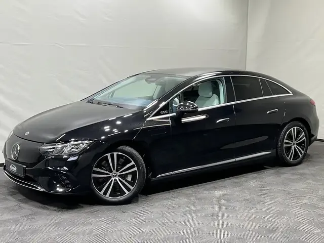 Mercedes-Benz EQE 300