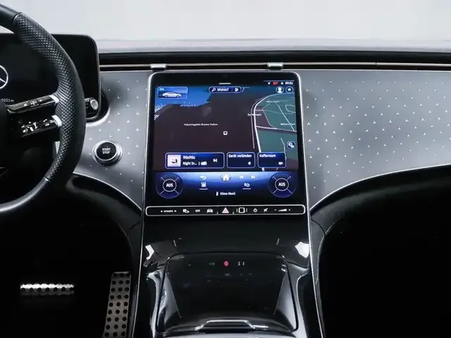 Mercedes-Benz EQE 350