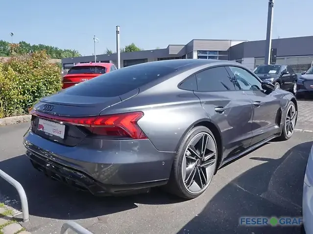 Audi RS e-tron GT
