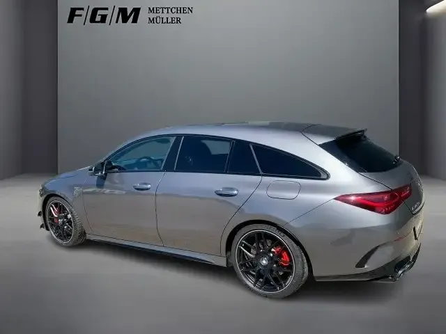 Mercedes-Benz CLA 45 AMG