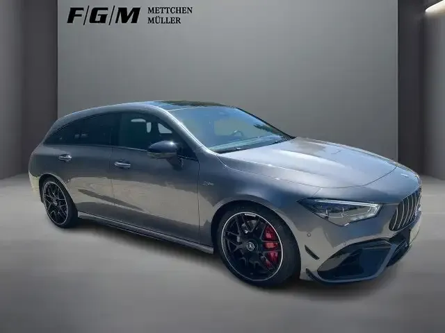Mercedes-Benz CLA 45 AMG