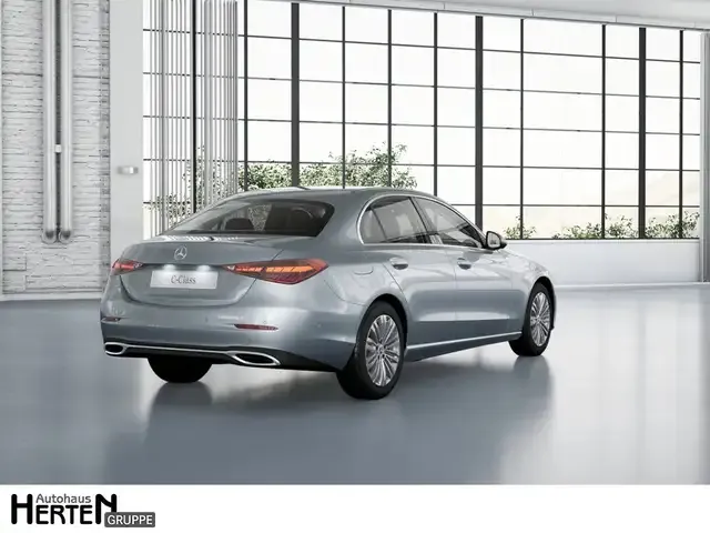 Mercedes-Benz C 180